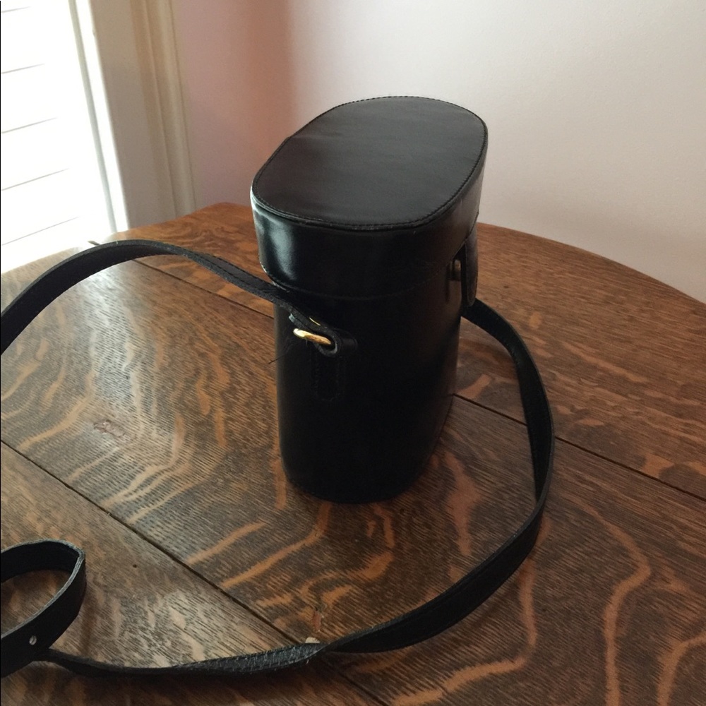 Black leather purse - Picture 2 of 3